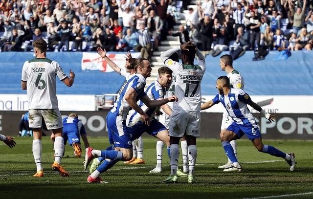 包含克罗地亚轻取勒沃库森,阿尔巴关键制胜的词条 包含克罗地亚轻取勒沃库森,阿尔巴关键制胜的词条