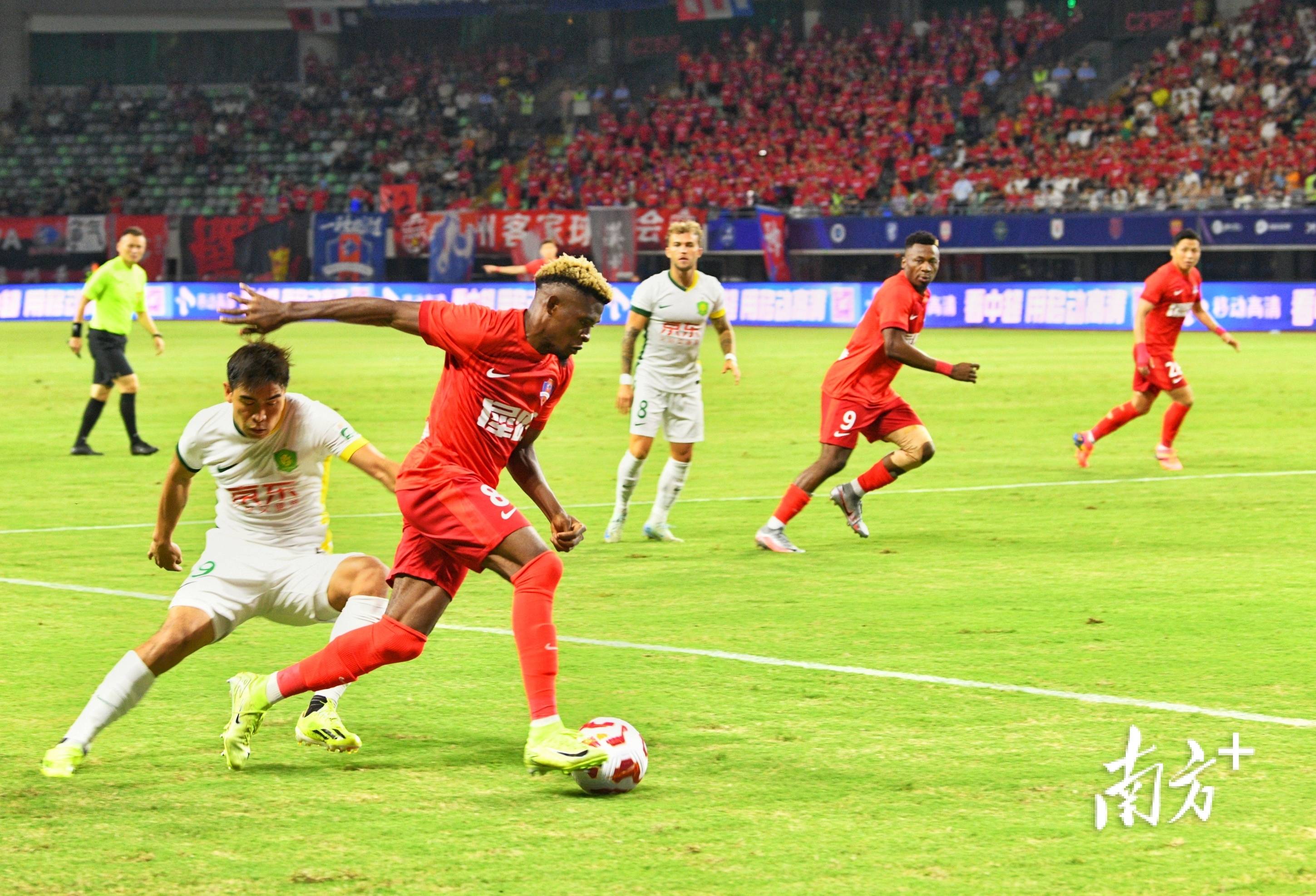 难忘的一场比赛:北京国安客场逼平广州恒大 难忘的一场比赛:北京国安客场逼平广州恒大