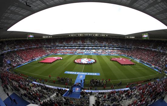 PG电子官网-波尔多俱乐部球迷团队举办庆祝活动，声援球队